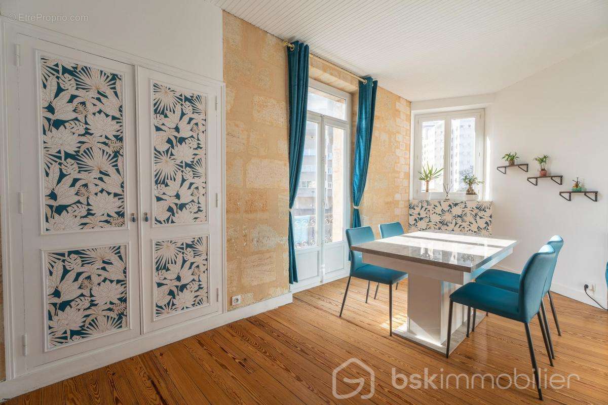 Appartement à BORDEAUX