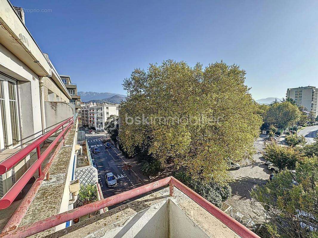 Appartement à GRENOBLE