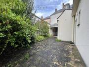 Appartement à BEAUNE-LA-ROLANDE