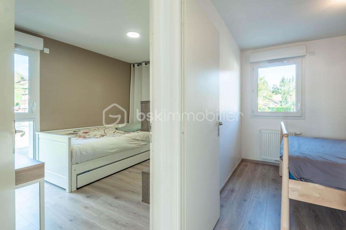 Appartement à SAINT-MARTIN-BELLEVUE