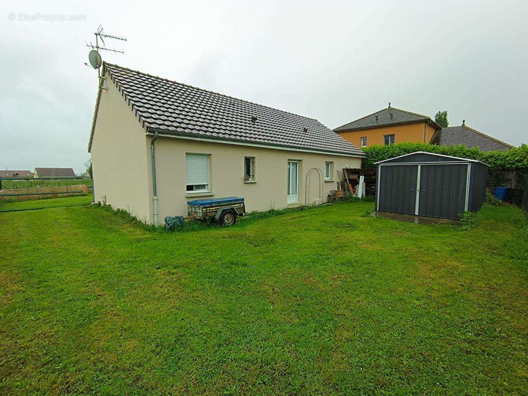 Maison à MAGNY-COURS