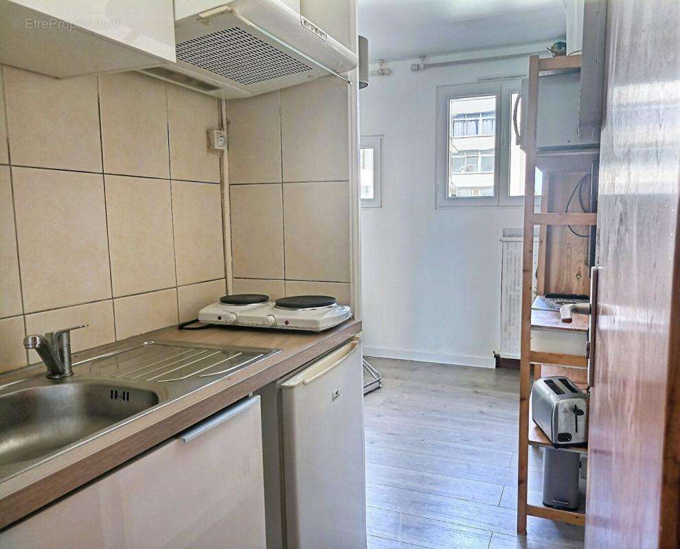 Appartement à MARSEILLE-7E