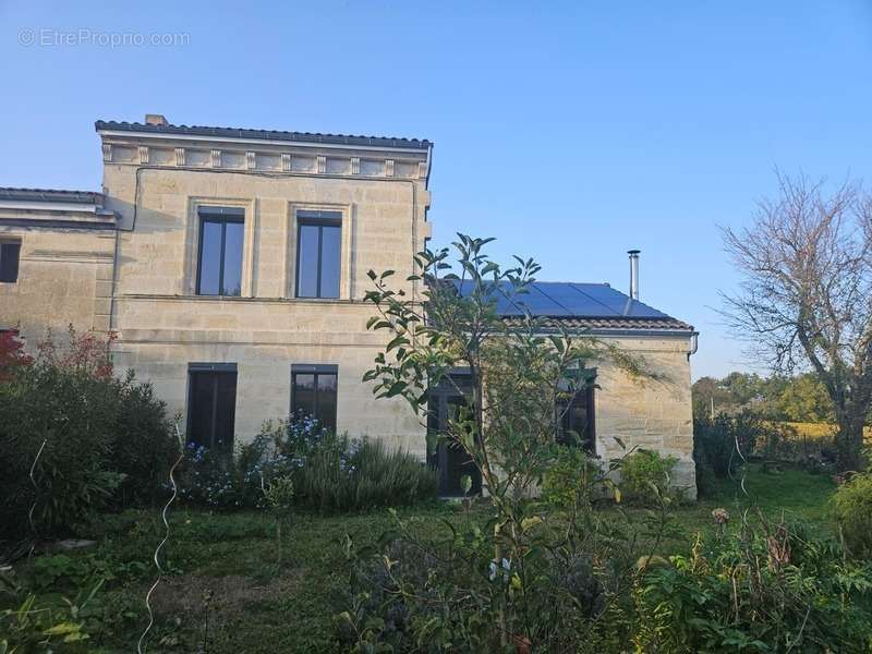 Maison à SAINT-ANDRE-DE-CUBZAC