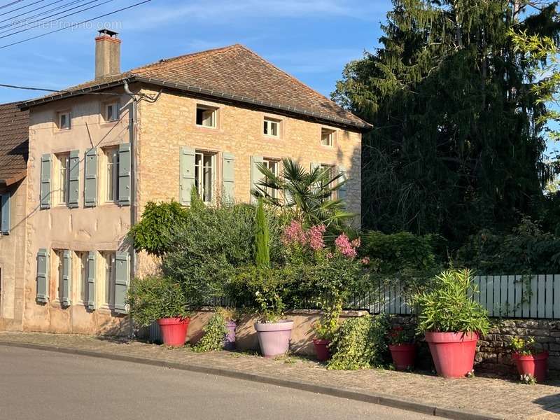 Maison à CUISERY