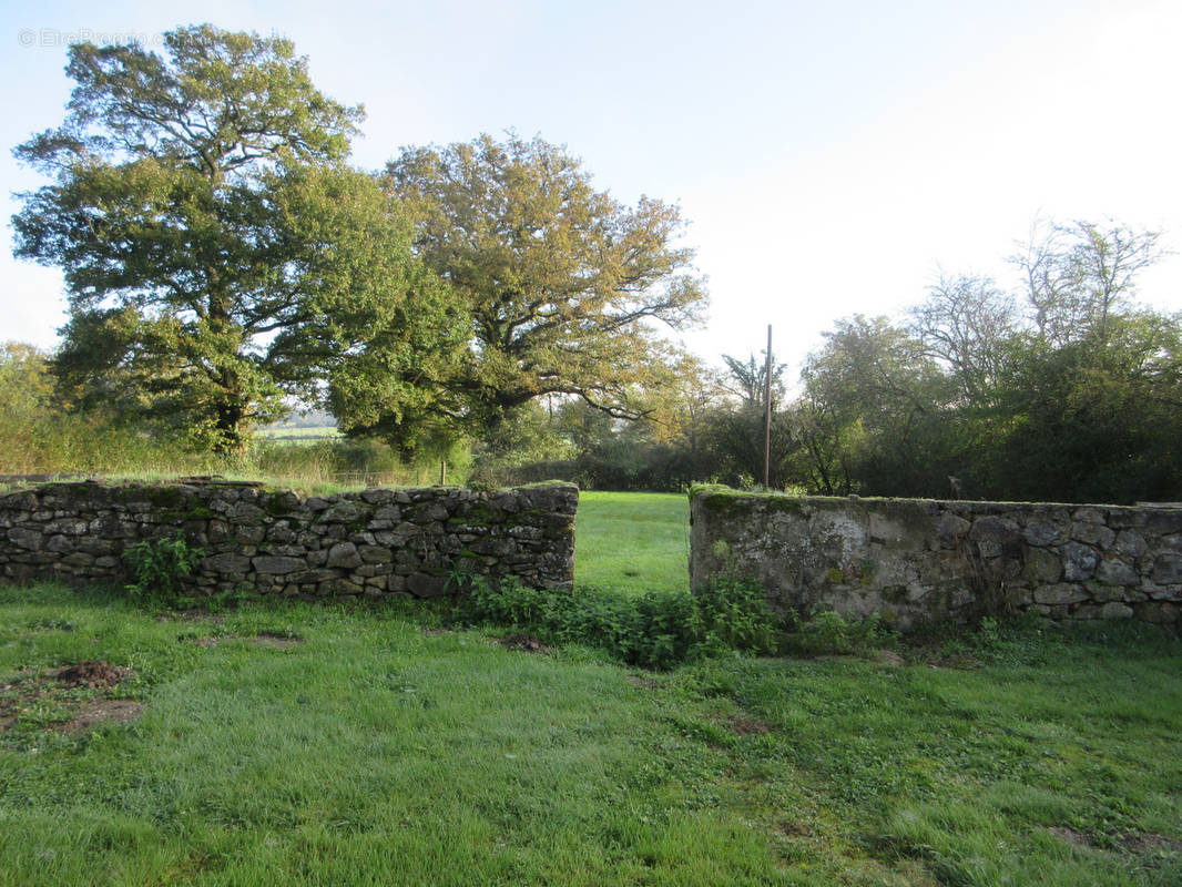 Maison à PARNAC