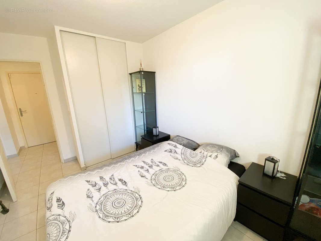 Appartement à MARSEILLE-9E