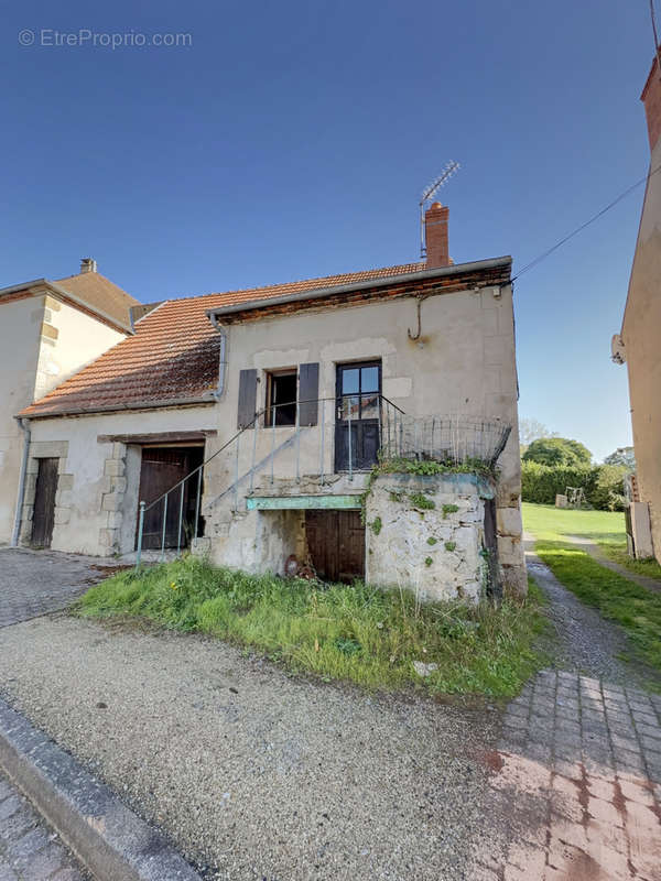 Maison à BRESNAY