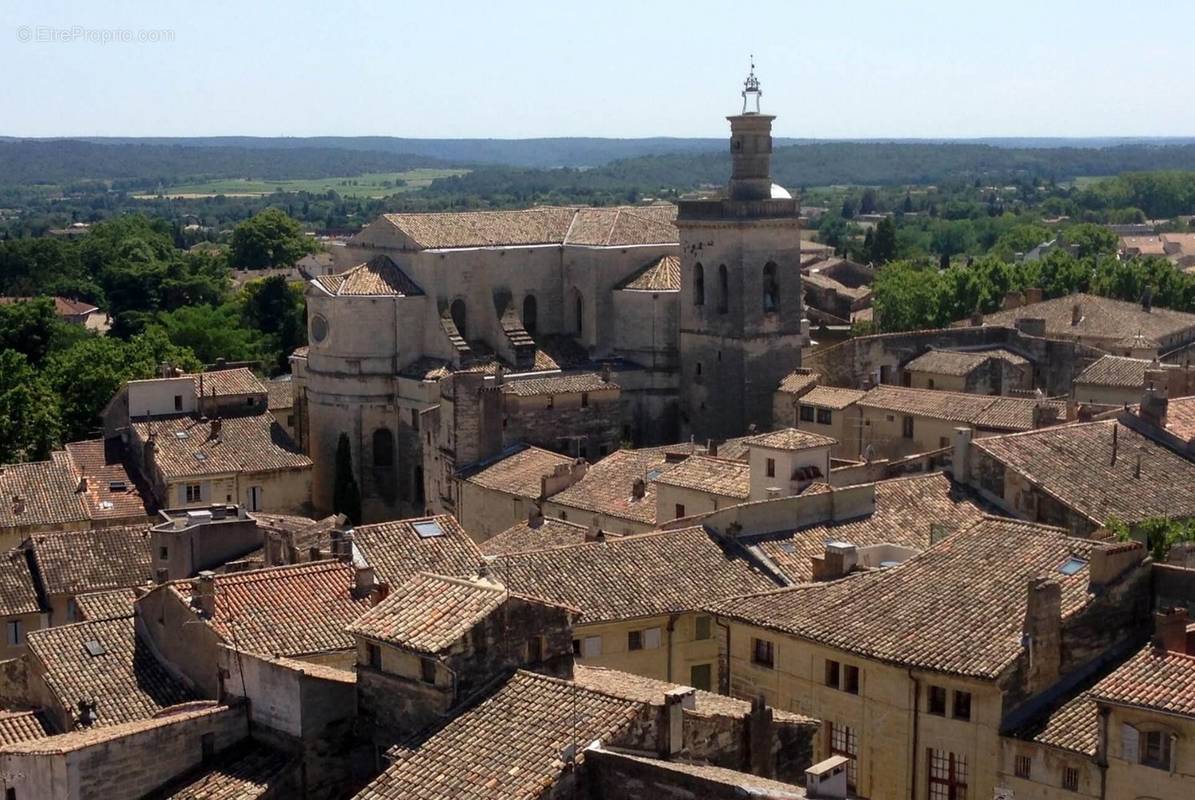 Appartement à UZES