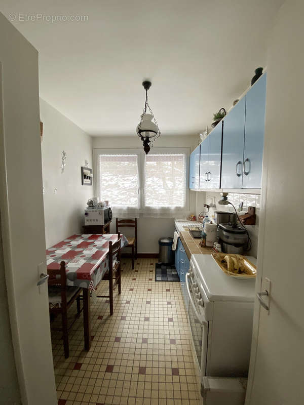 Appartement à SAINT-ETIENNE