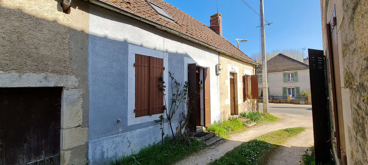 Maison à BILLY-SUR-OISY