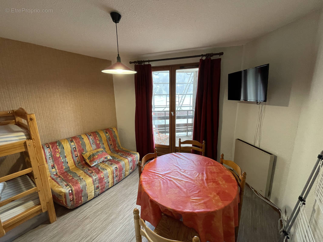 Appartement à LAVEISSIERE