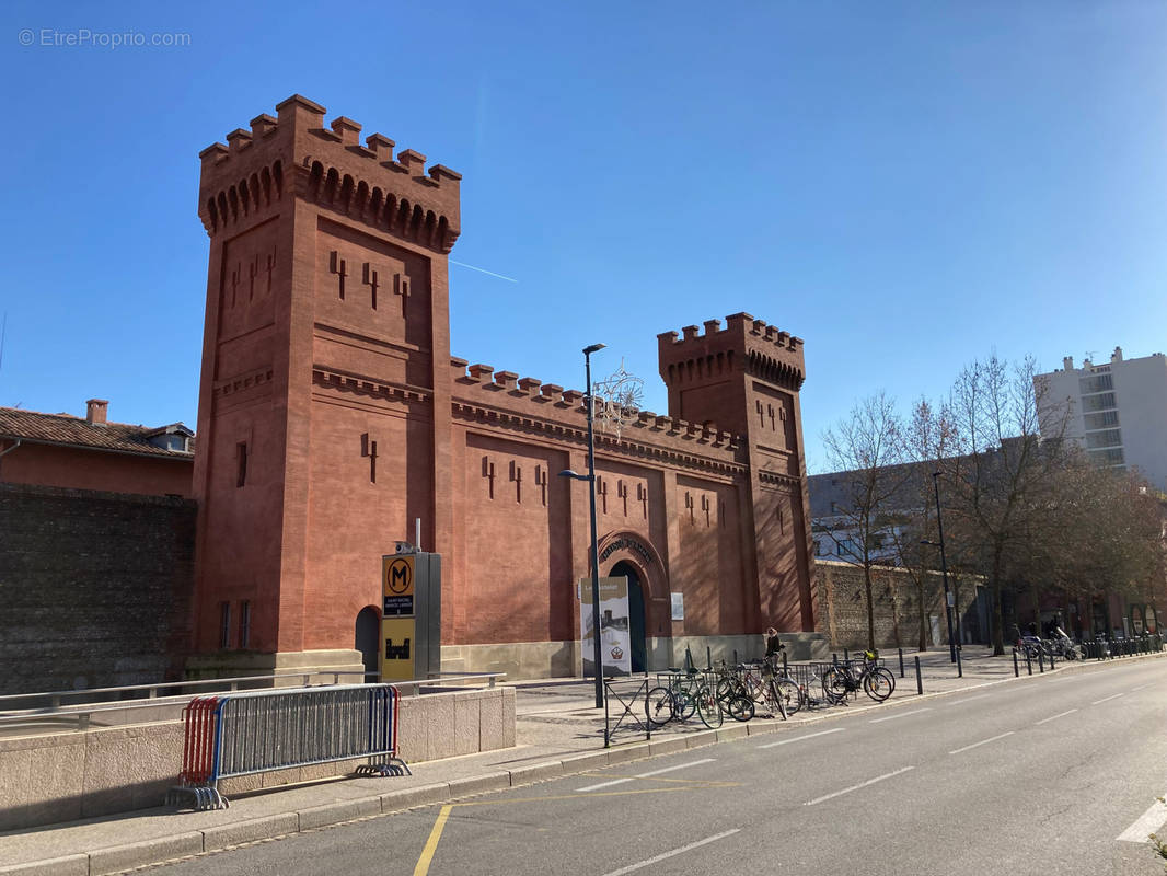 Commerce à TOULOUSE