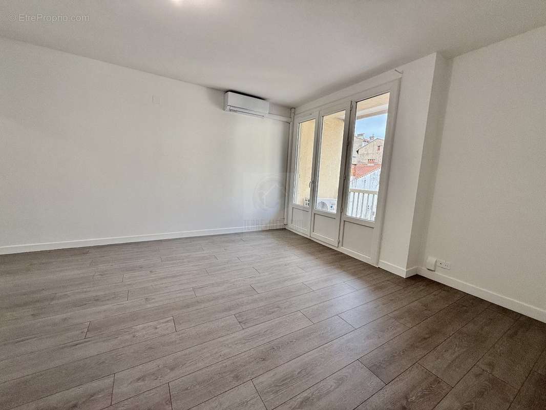 Appartement à BEZIERS