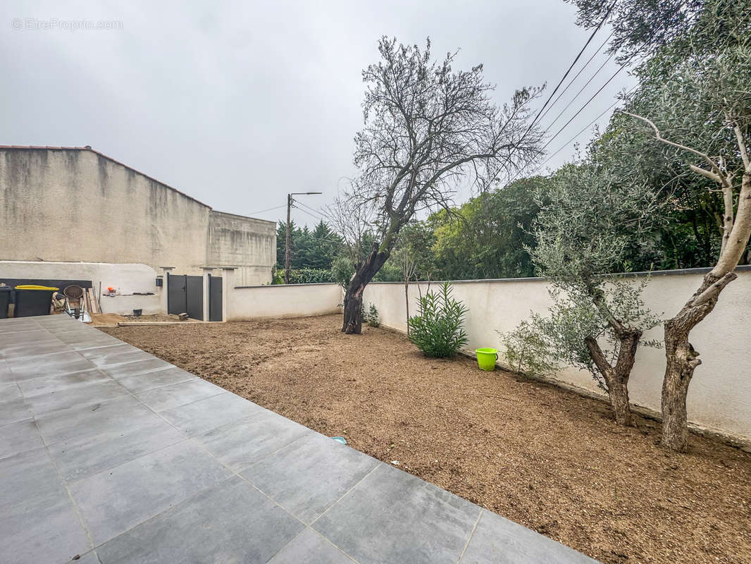 Maison à NIMES