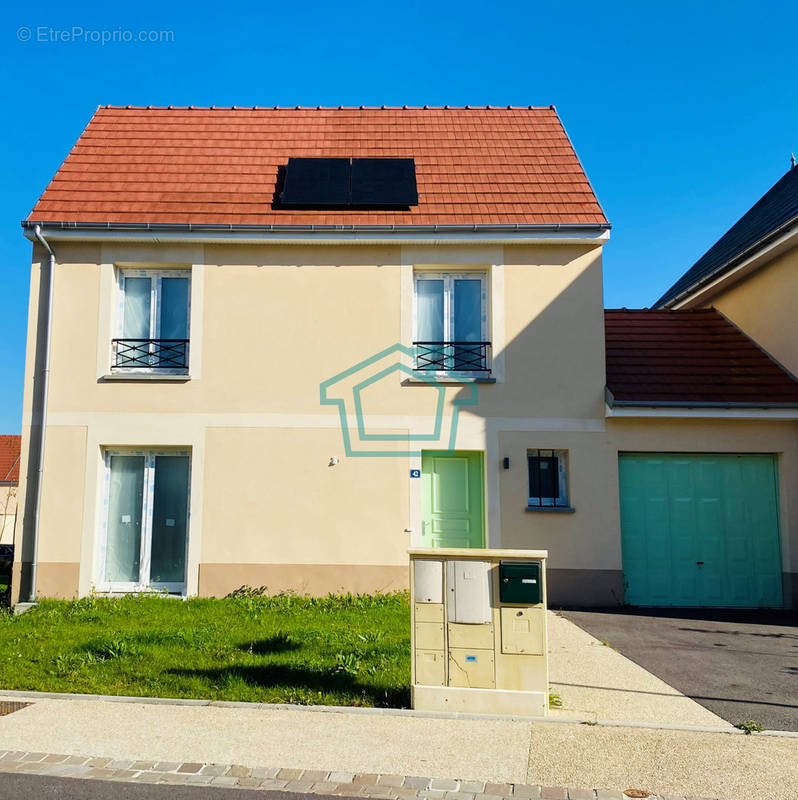 Maison à ORGERUS