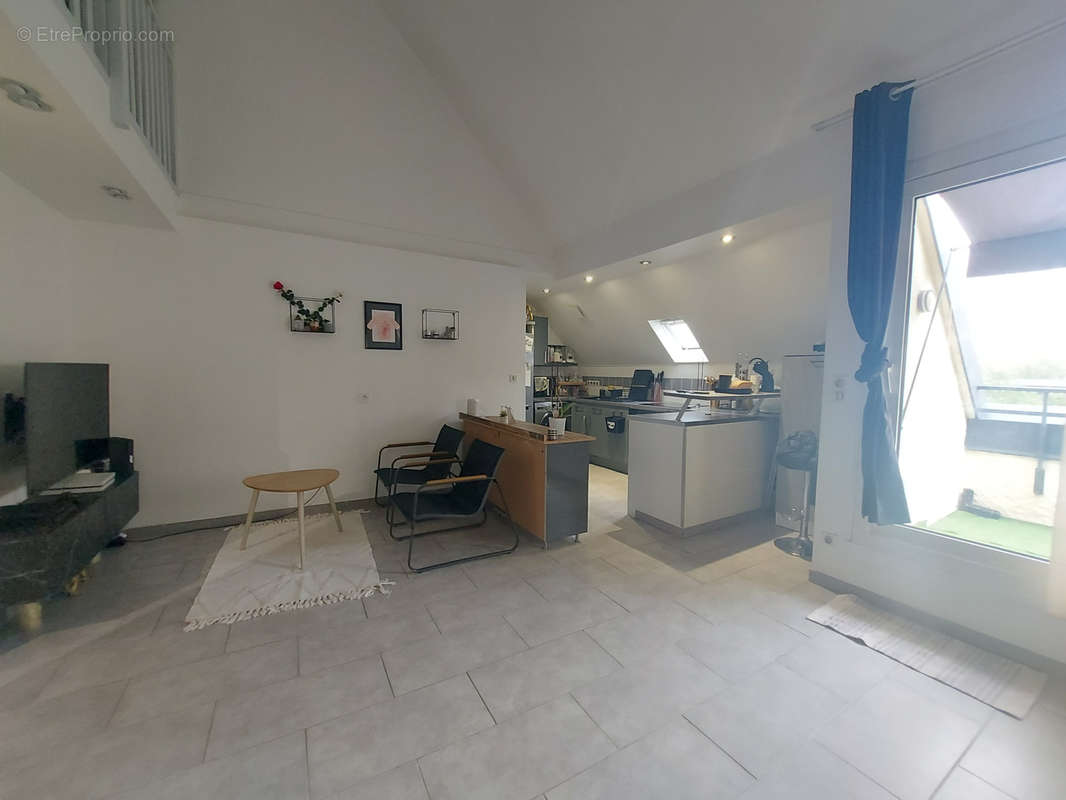 Appartement à MANTES-LA-VILLE