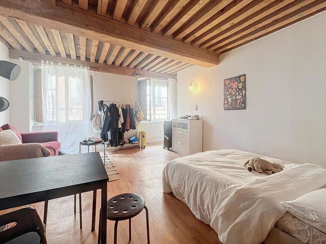 Appartement à LYON-1E