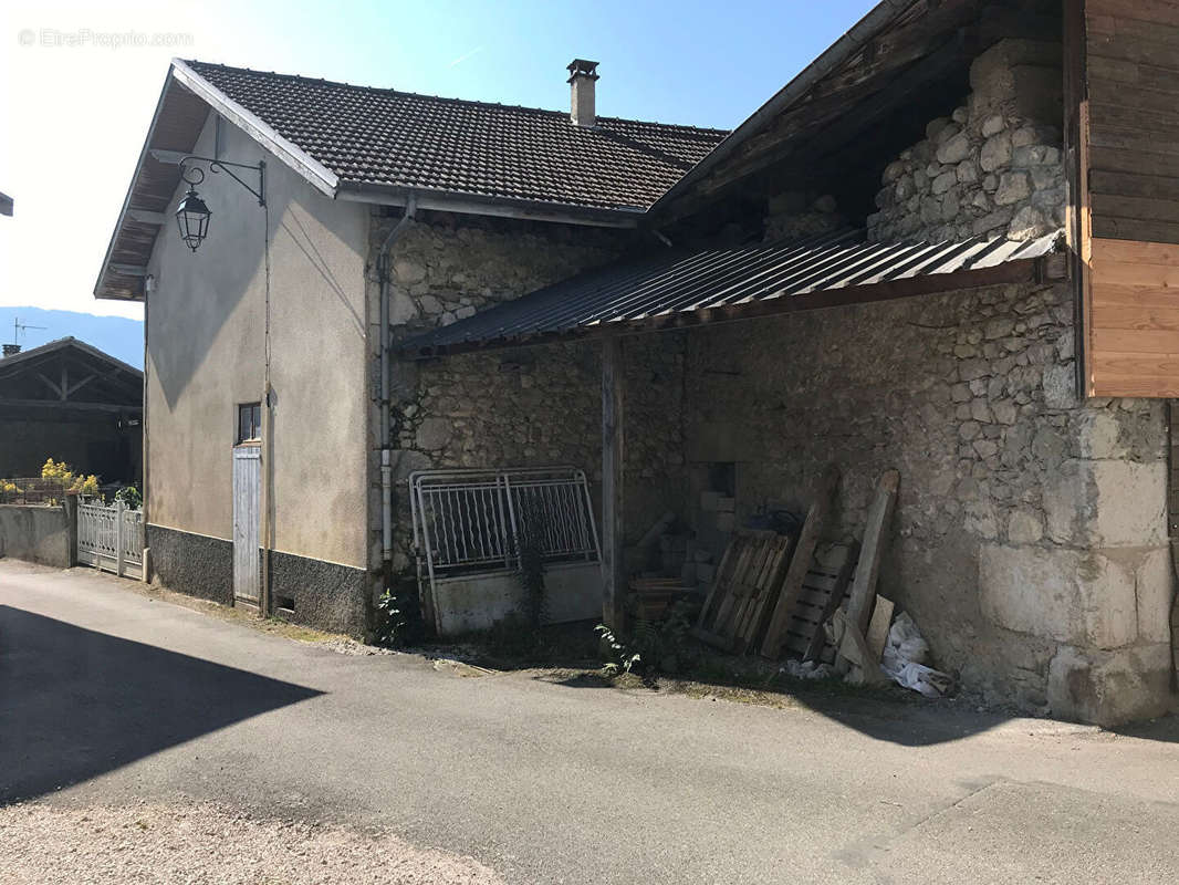 Maison à BARRAUX