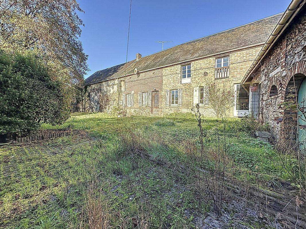 Maison à EGRISELLES-LE-BOCAGE