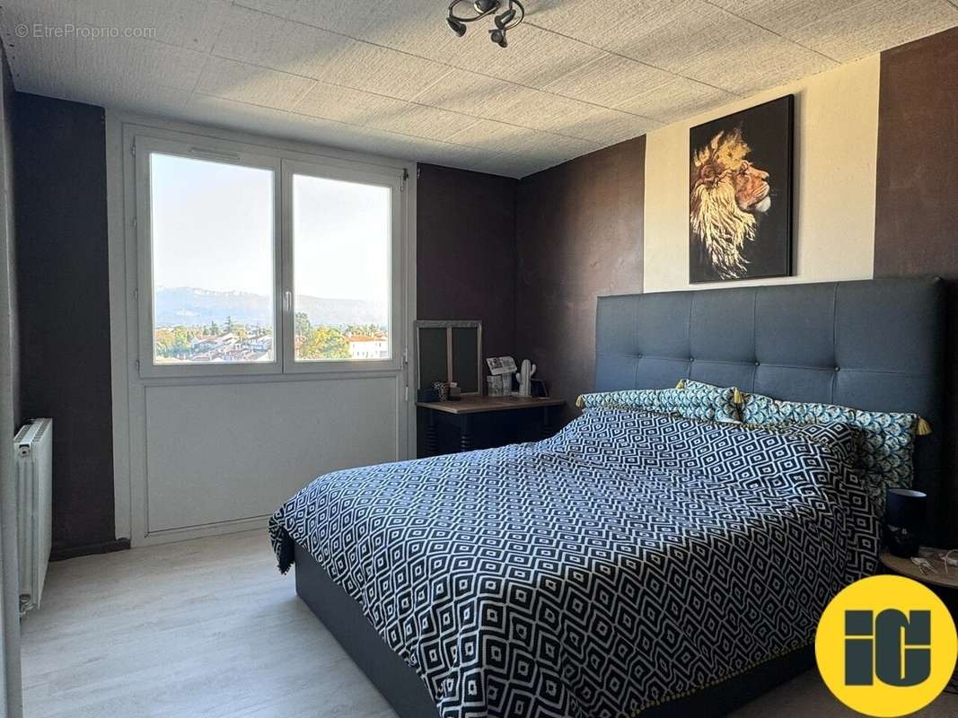 Appartement à ROMANS-SUR-ISERE