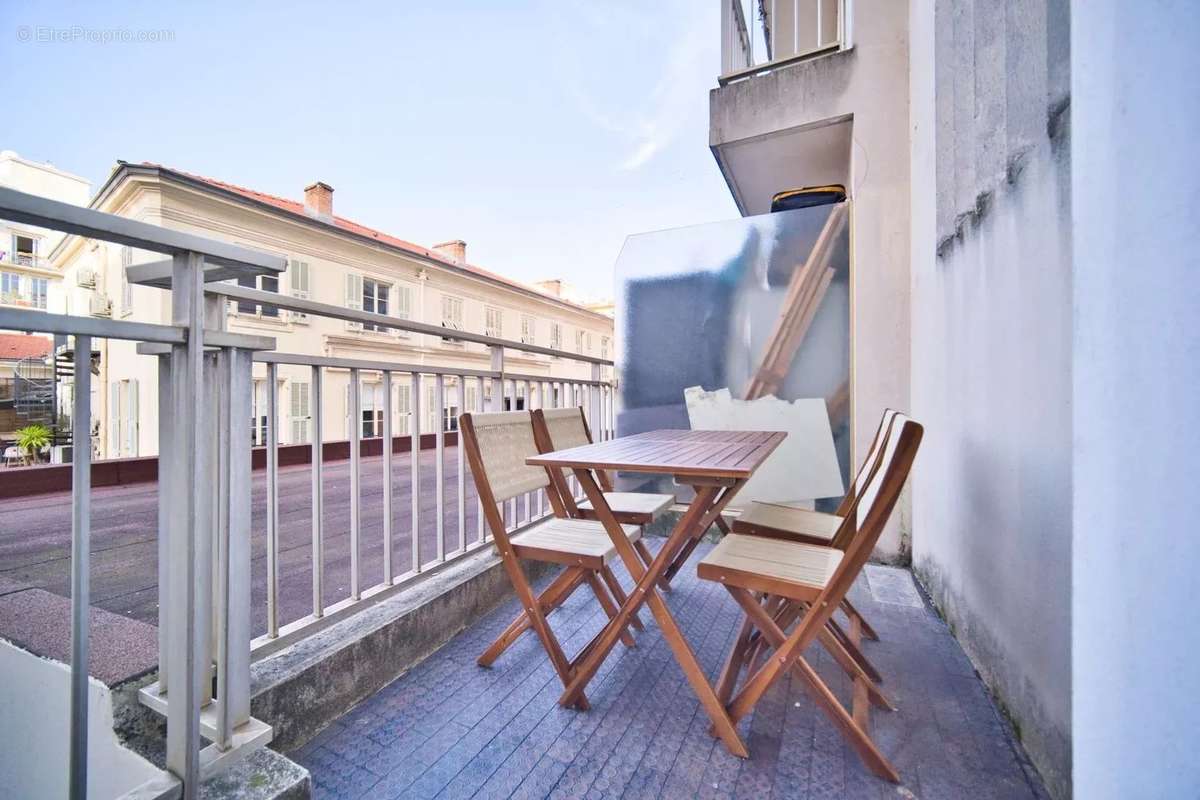 Appartement à NICE