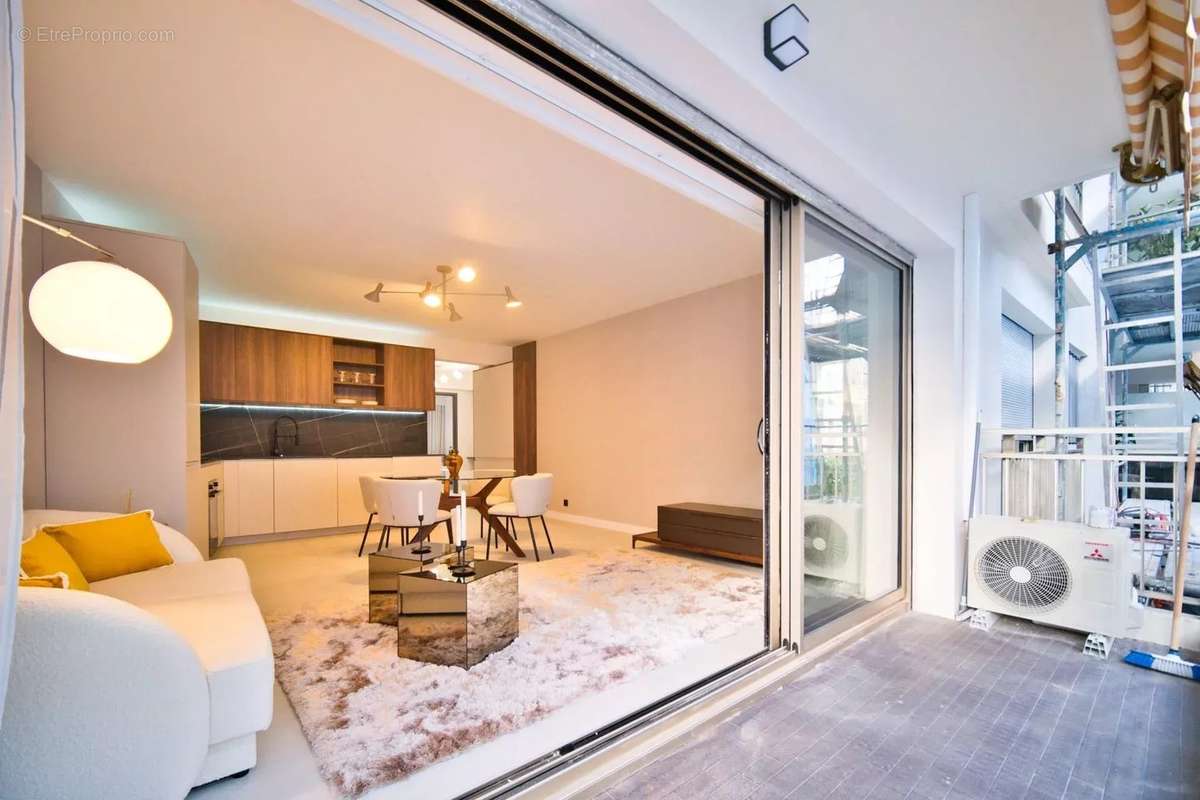 Appartement à NICE