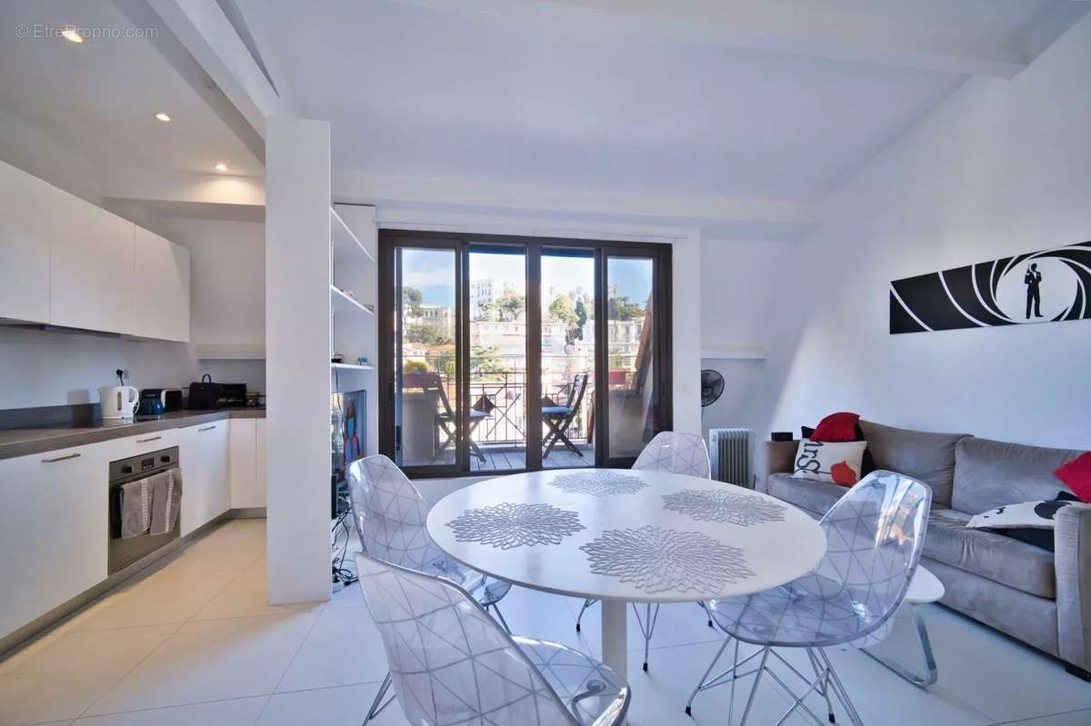 Appartement à NICE