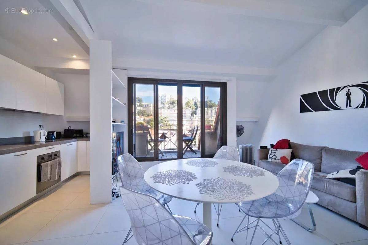 Appartement à NICE