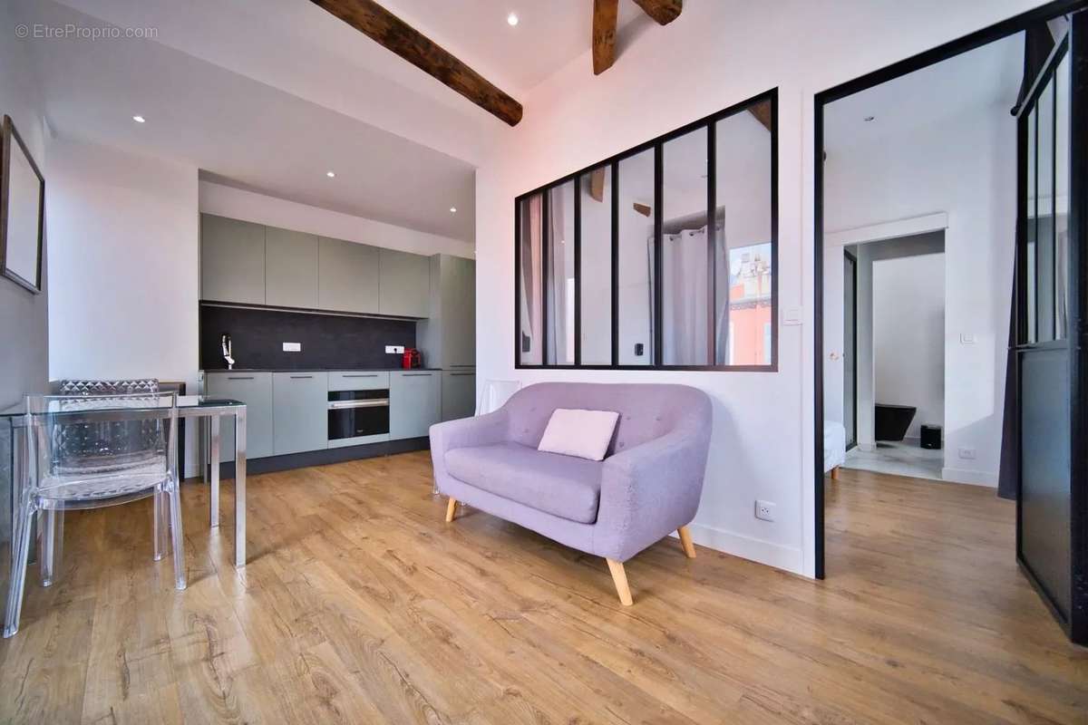 Appartement à NICE