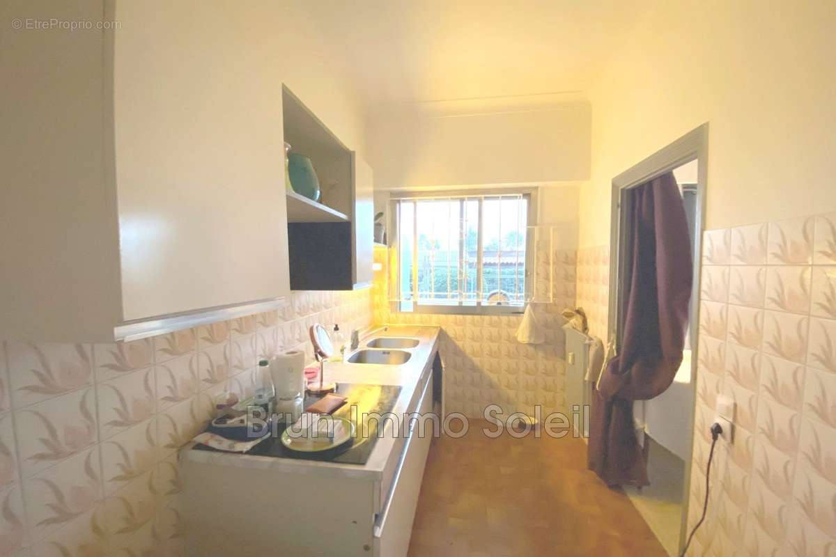 Appartement à VILLENEUVE-LOUBET