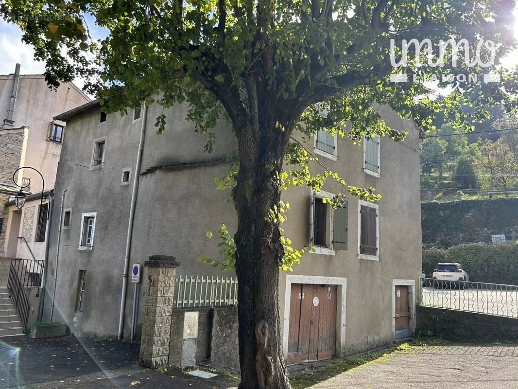 Appartement à SAINT-PONS-DE-THOMIERES