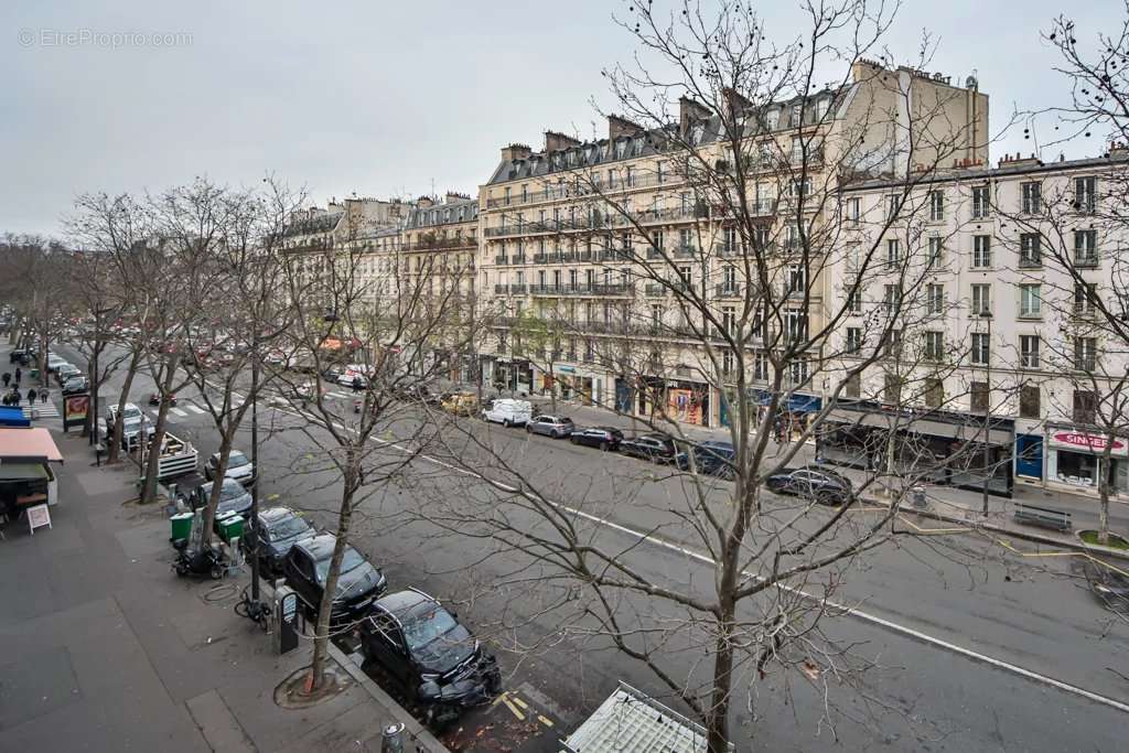 Appartement à PARIS-17E