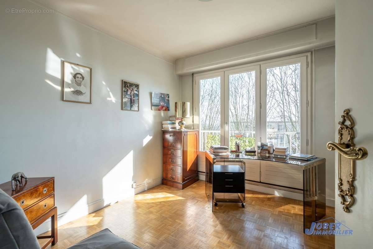 Appartement à NOGENT-SUR-MARNE