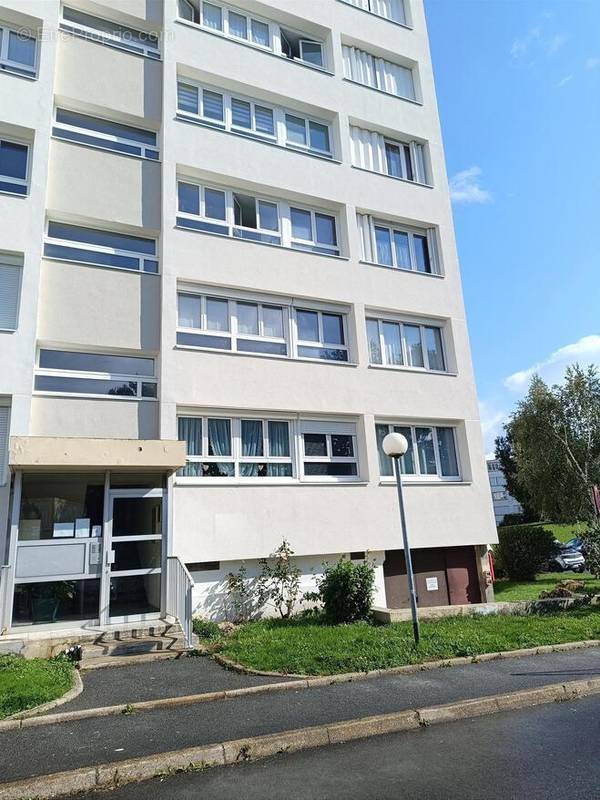 Appartement à SAINT-MICHEL-SUR-ORGE