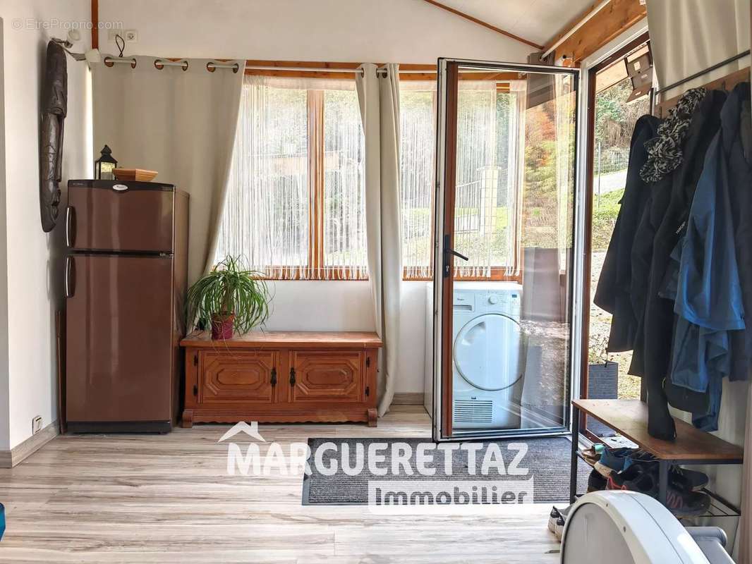 Appartement à MARIGNIER