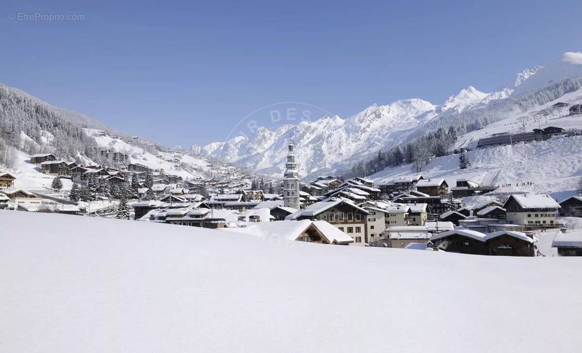 Maison à LA CLUSAZ