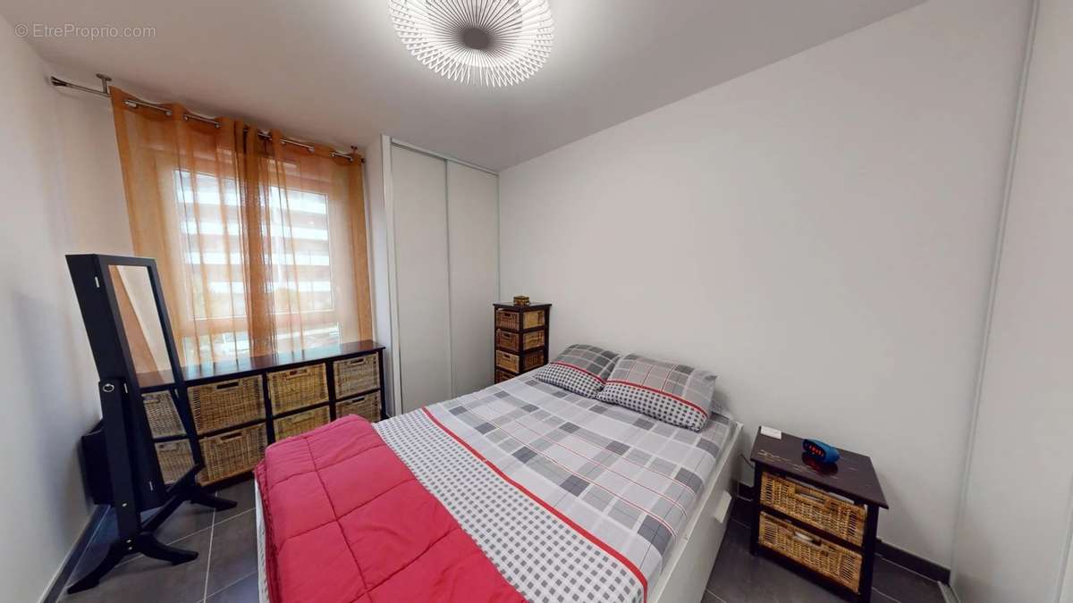 Appartement à MARSEILLE-9E