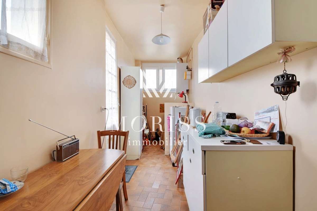 Appartement à PARIS-15E