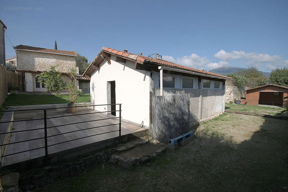 Maison à LE ROURET