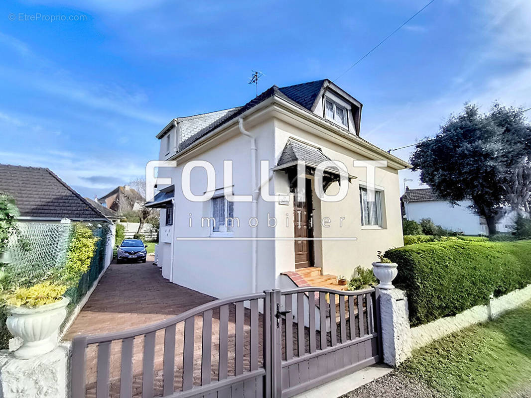 Maison à OUISTREHAM