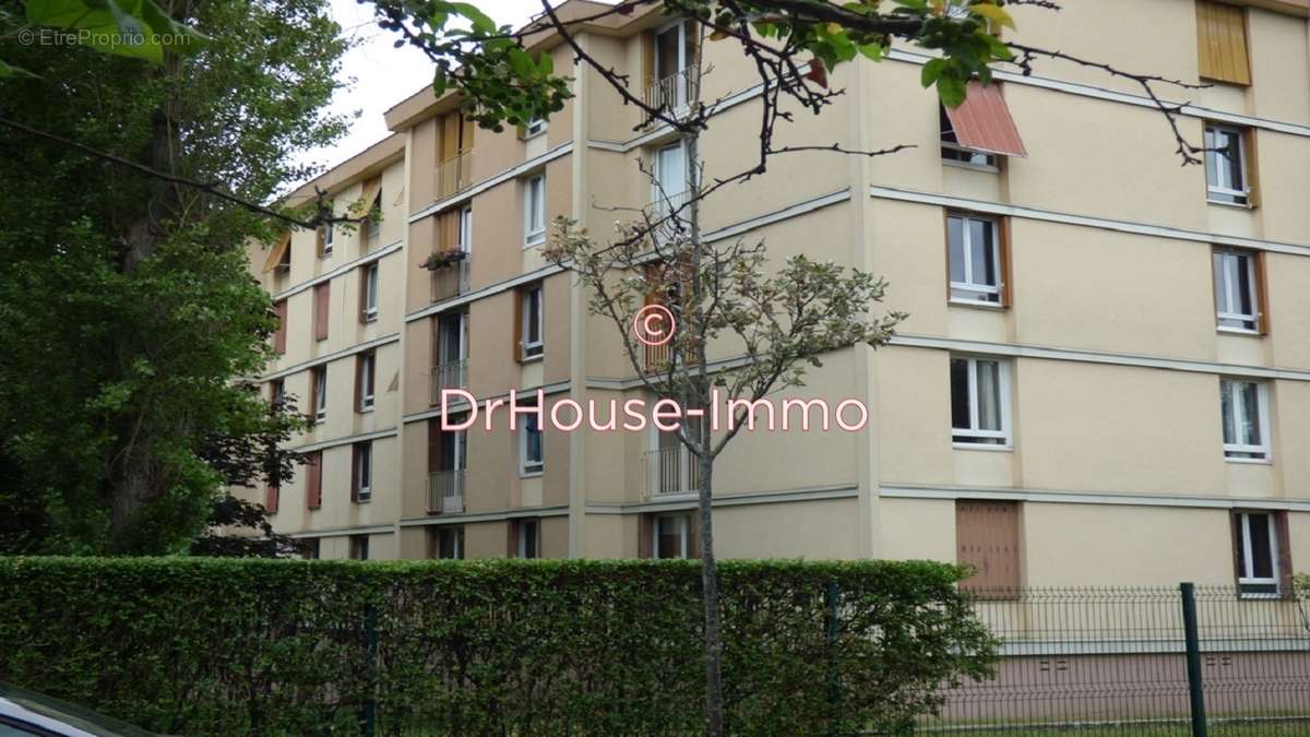 Appartement à CHAMPIGNY-SUR-MARNE