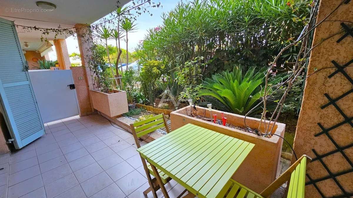 Appartement à VILLENEUVE-LOUBET