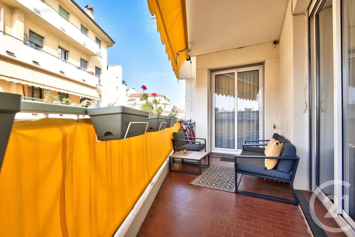 Appartement à NICE