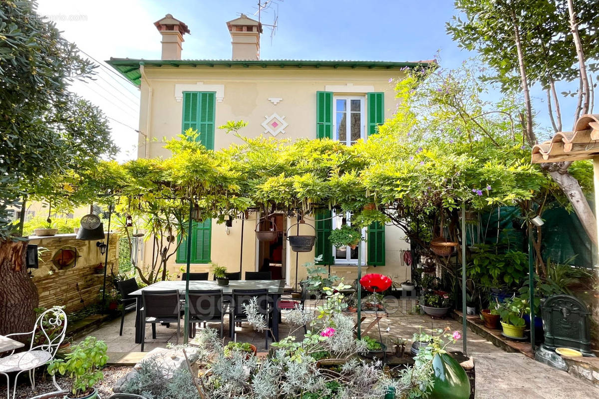 Maison à VENCE