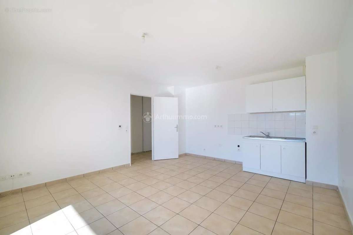 Appartement à LYON-8E