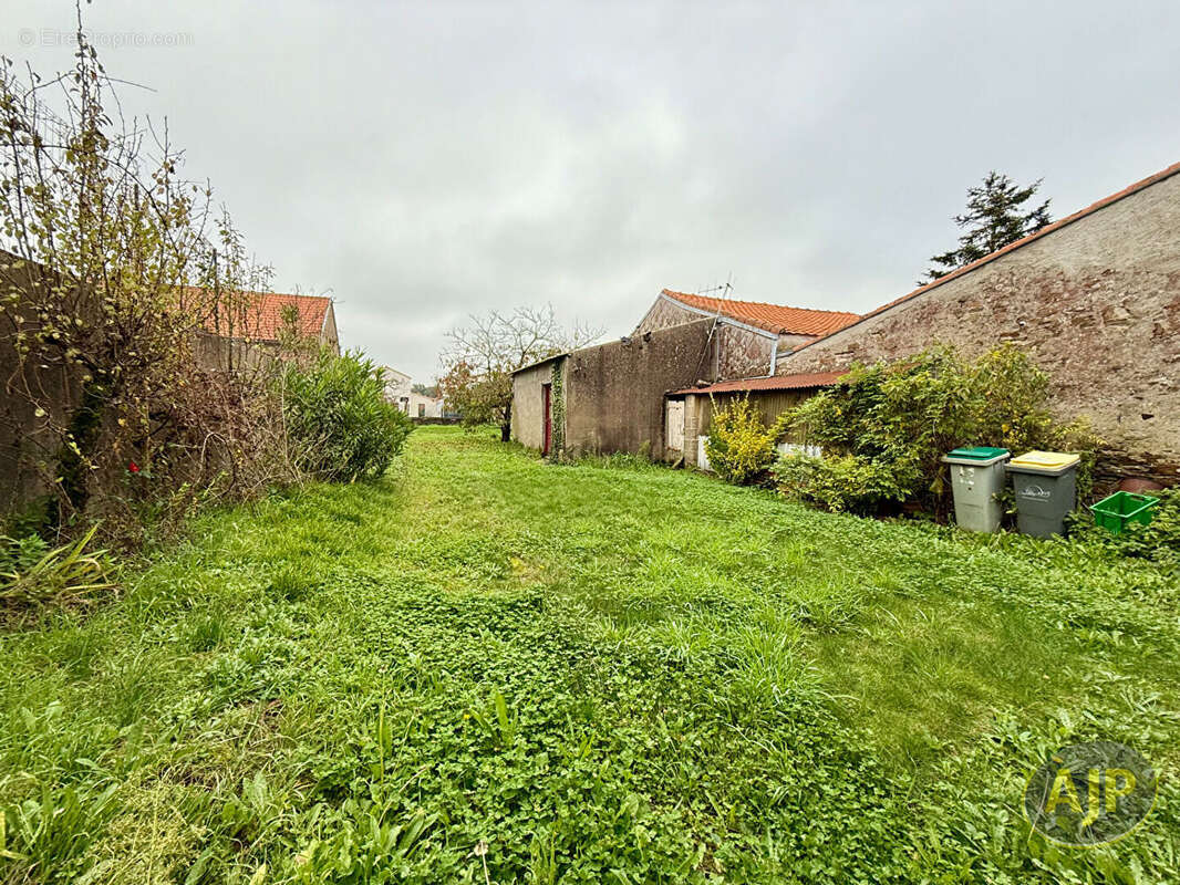 Maison à SAINTE-PAZANNE