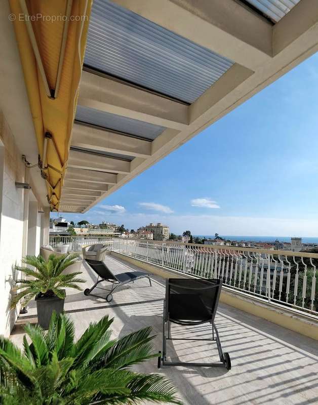 Appartement à NICE