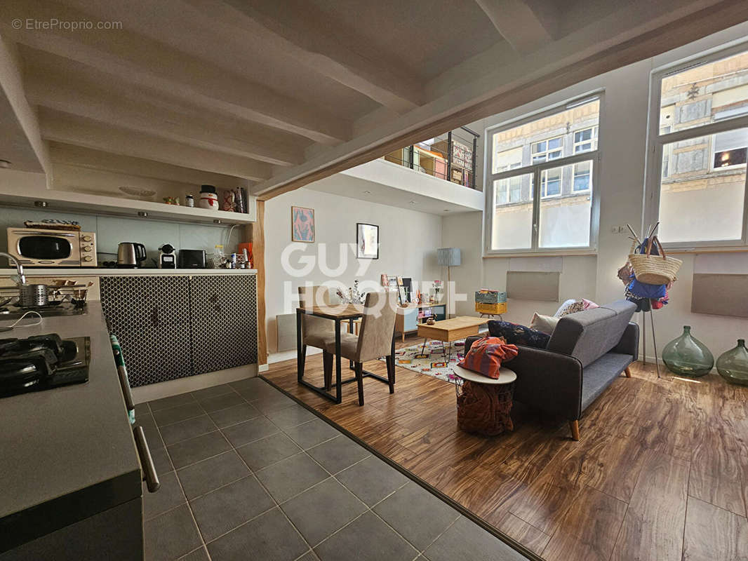 Appartement à LYON-4E