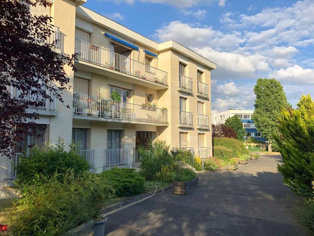 Appartement à CROISSY-SUR-SEINE