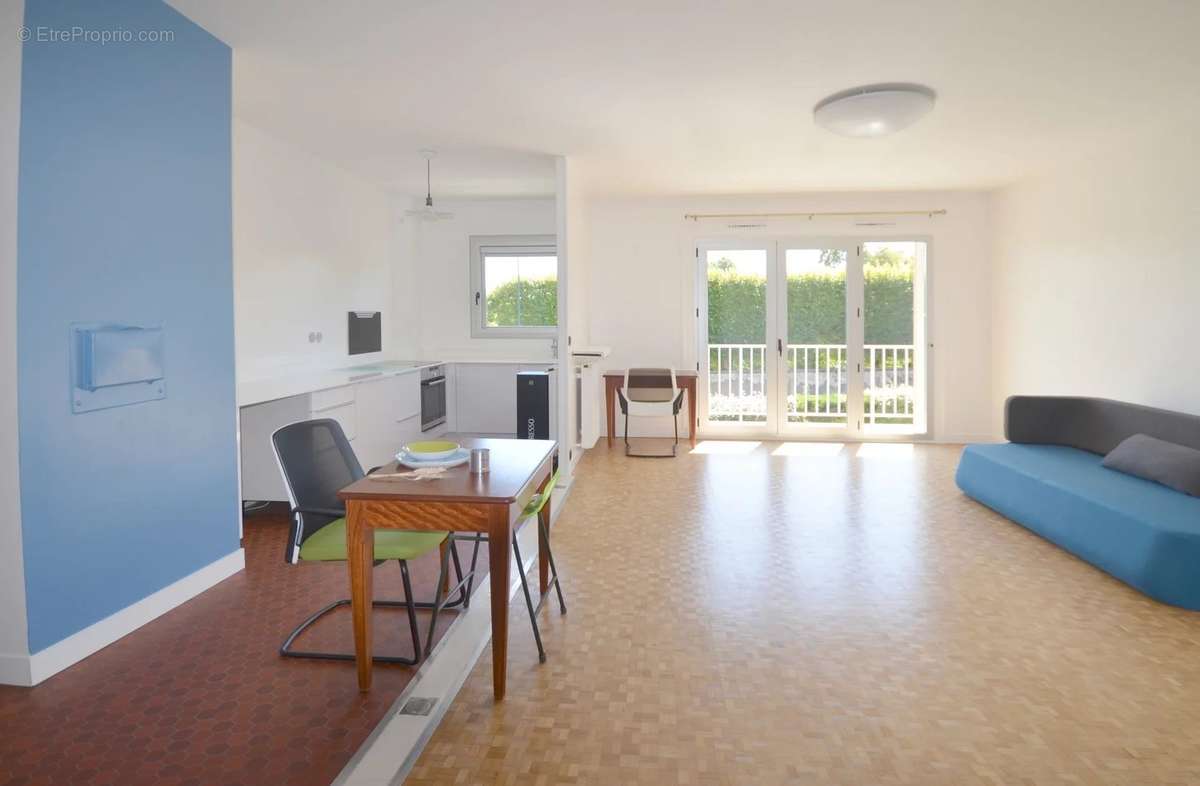 Appartement à CROISSY-SUR-SEINE